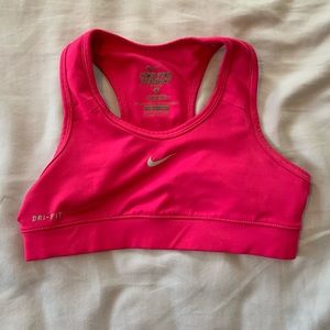 Nike dry fit athletic top